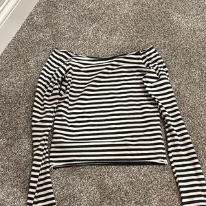 Brandy Melville Black and White Striped Long Sleeve Top